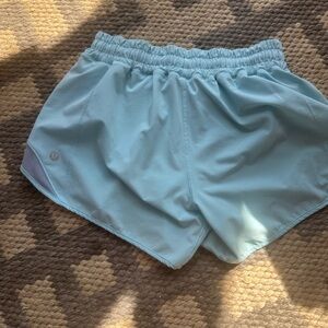 Lululemon hotty hot shorts size